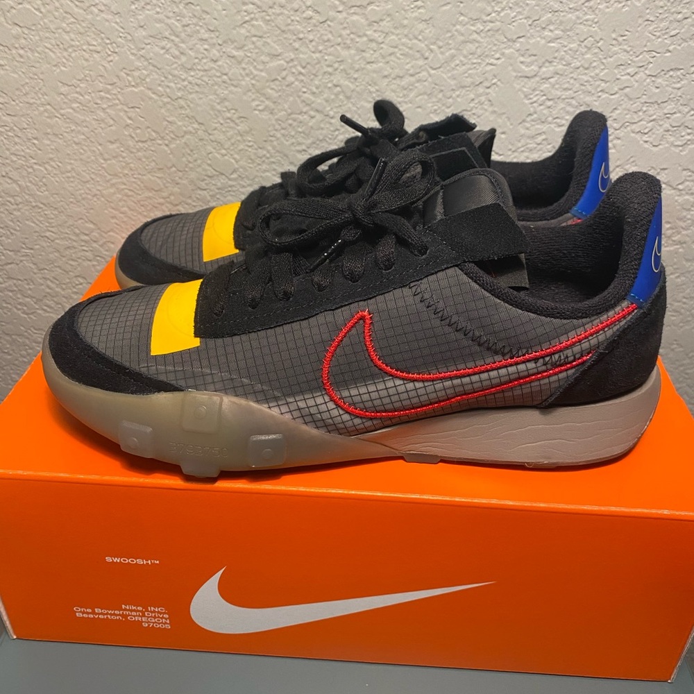 Women’s Nike Waffle Racer 2x